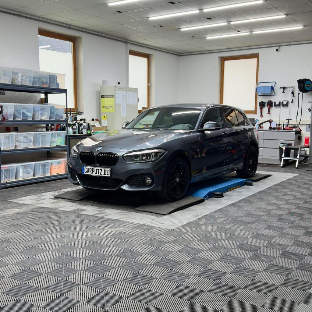 18296089576267634