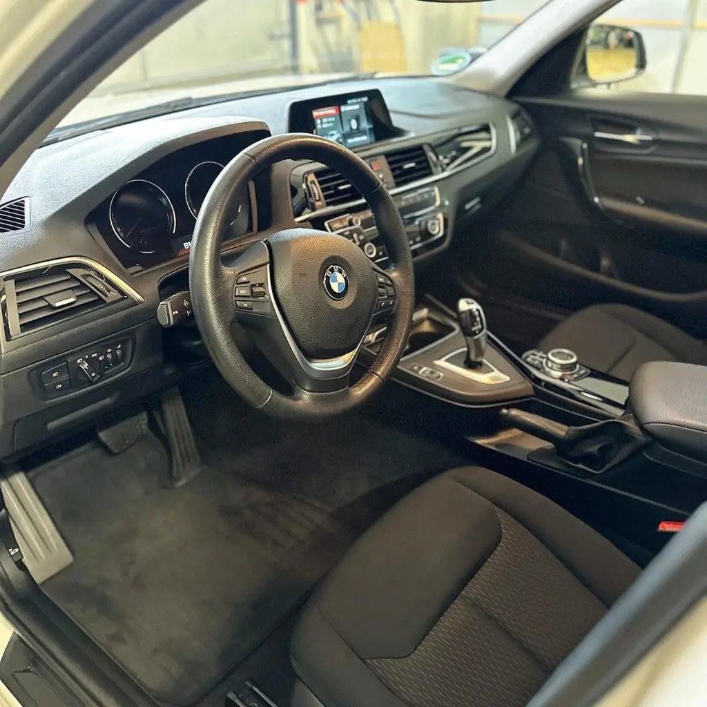 innenreinigung bmw 1er