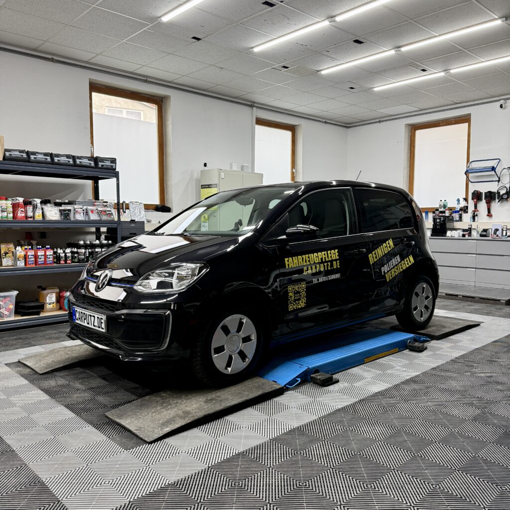 leihfahrzeug im landkreis freising | 2 leihfahrzeug vw eup 1